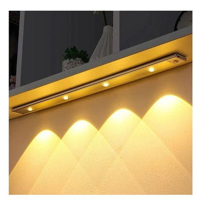 مصباح  فائق الرقة مع مستشعر حركة